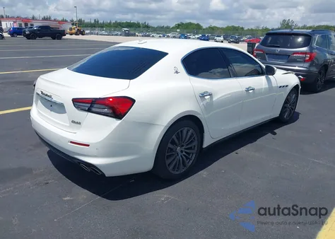 2021 Maserati Ghibli S Q4 из США, поврежденный, VIN ZAM57YTA4M1357696